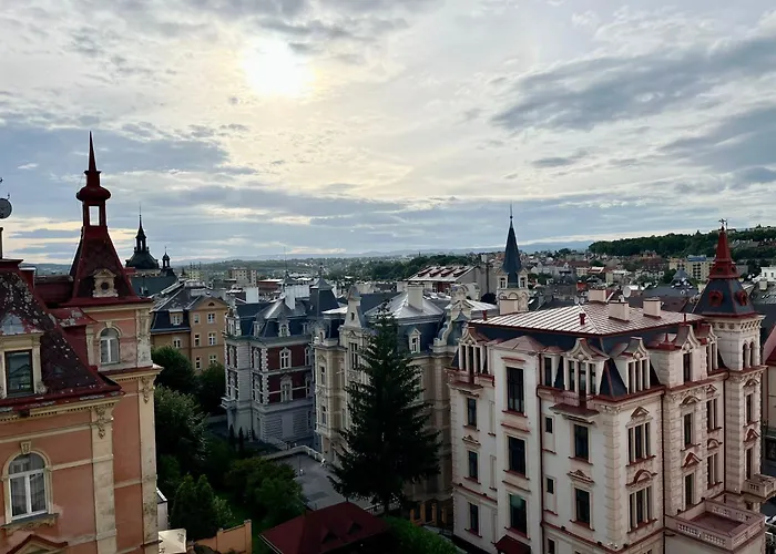 Апартаменты Polonia - Last Available Dates